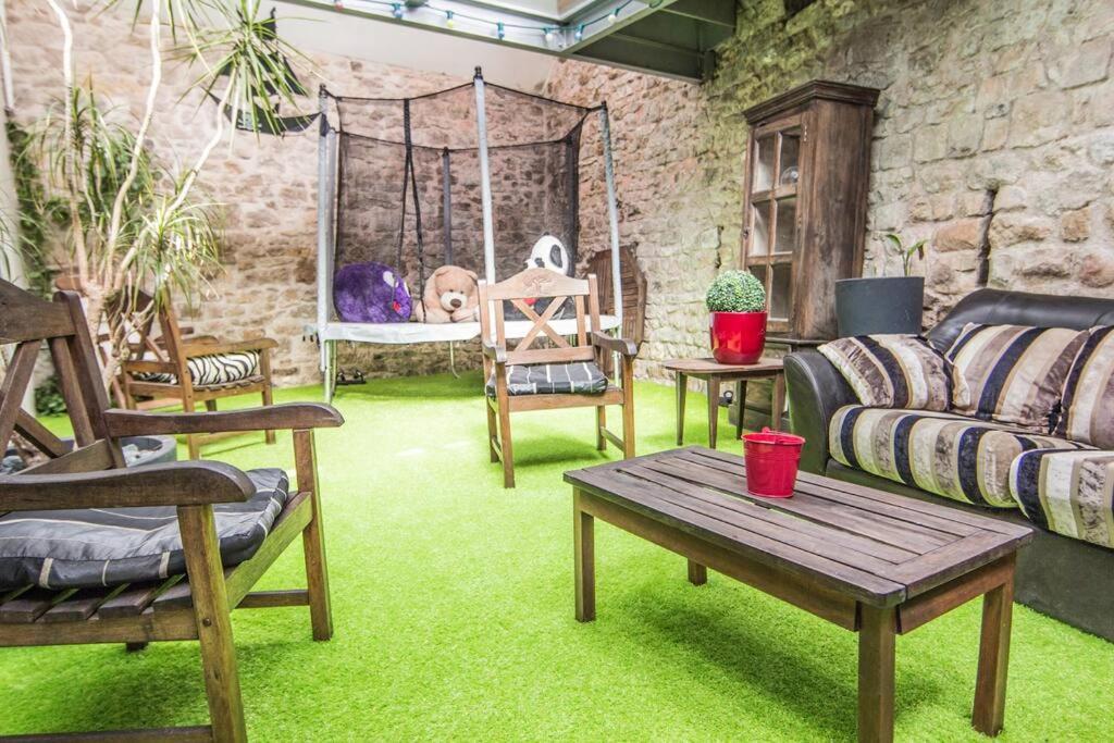 Appartement Avec Jardin Interieur 4 Pers Centre Ville Nemours Buitenkant foto